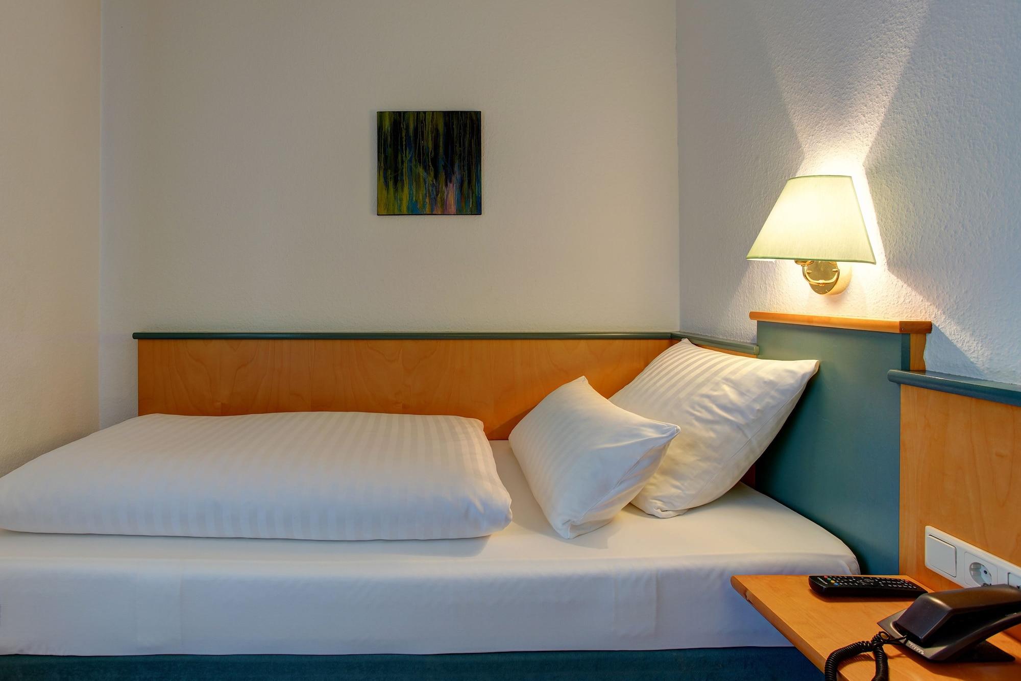 Sure Hotel By Best Western Ambassador Duesseldorf Exterior foto