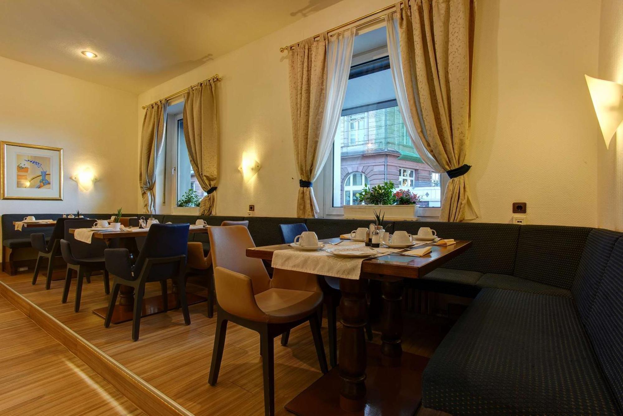 Sure Hotel By Best Western Ambassador Duesseldorf Exterior foto