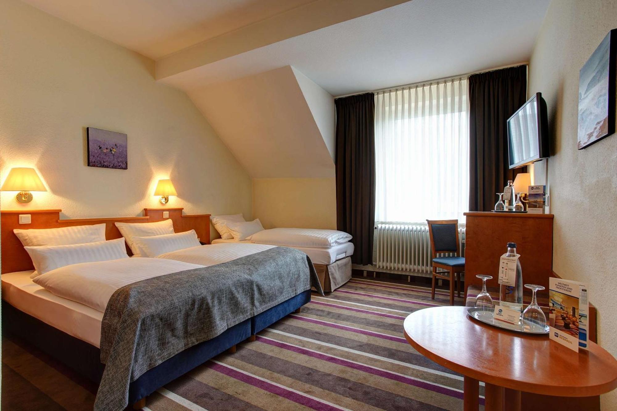 Sure Hotel By Best Western Ambassador Duesseldorf Exterior foto